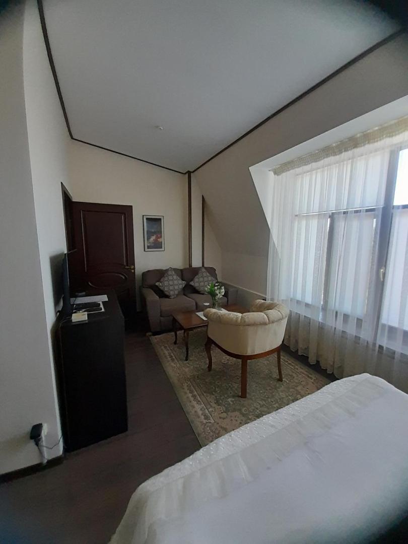 קיזילורדה Hotel Krez מראה חיצוני תמונה
